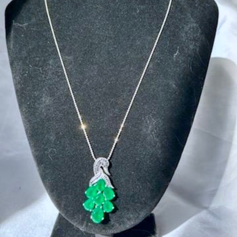 💲SALE💲 Green Onyx & Marcasite Necklace .925 Sterling Silver